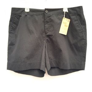 NWT 20W Plus Size Dockers Black Khaki Shorts Women’s Casual Summer